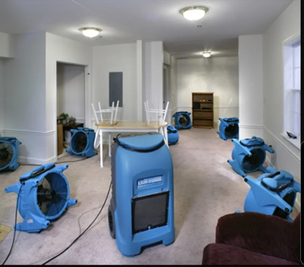 Air movers and dehumidifier setup for Water Damage Restoration in Sandpoint